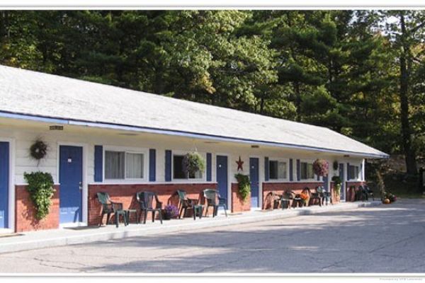BUCKSPORT MOTOR INN (Bucksport)